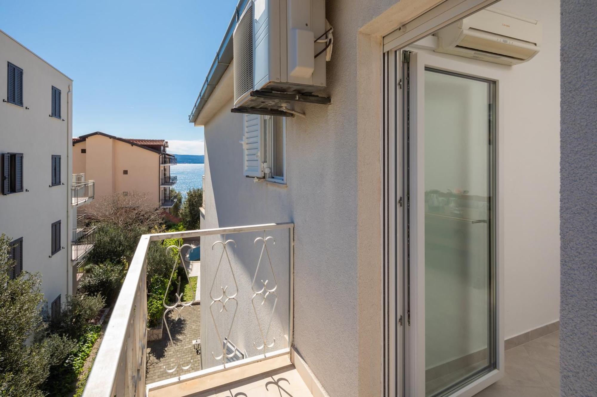 Sunshine Suites Omiš Kültér fotó