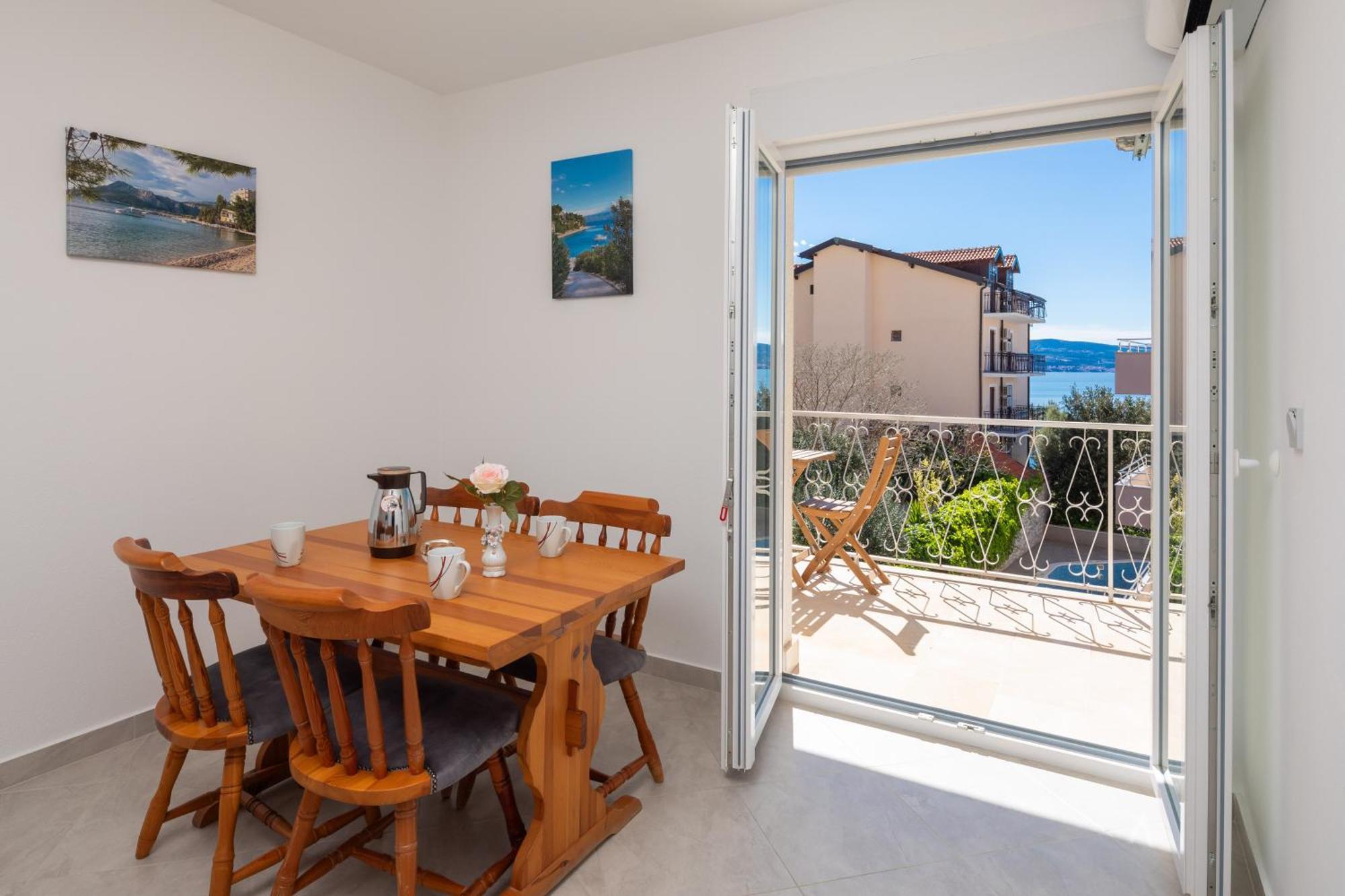 Sunshine Suites Omiš Kültér fotó