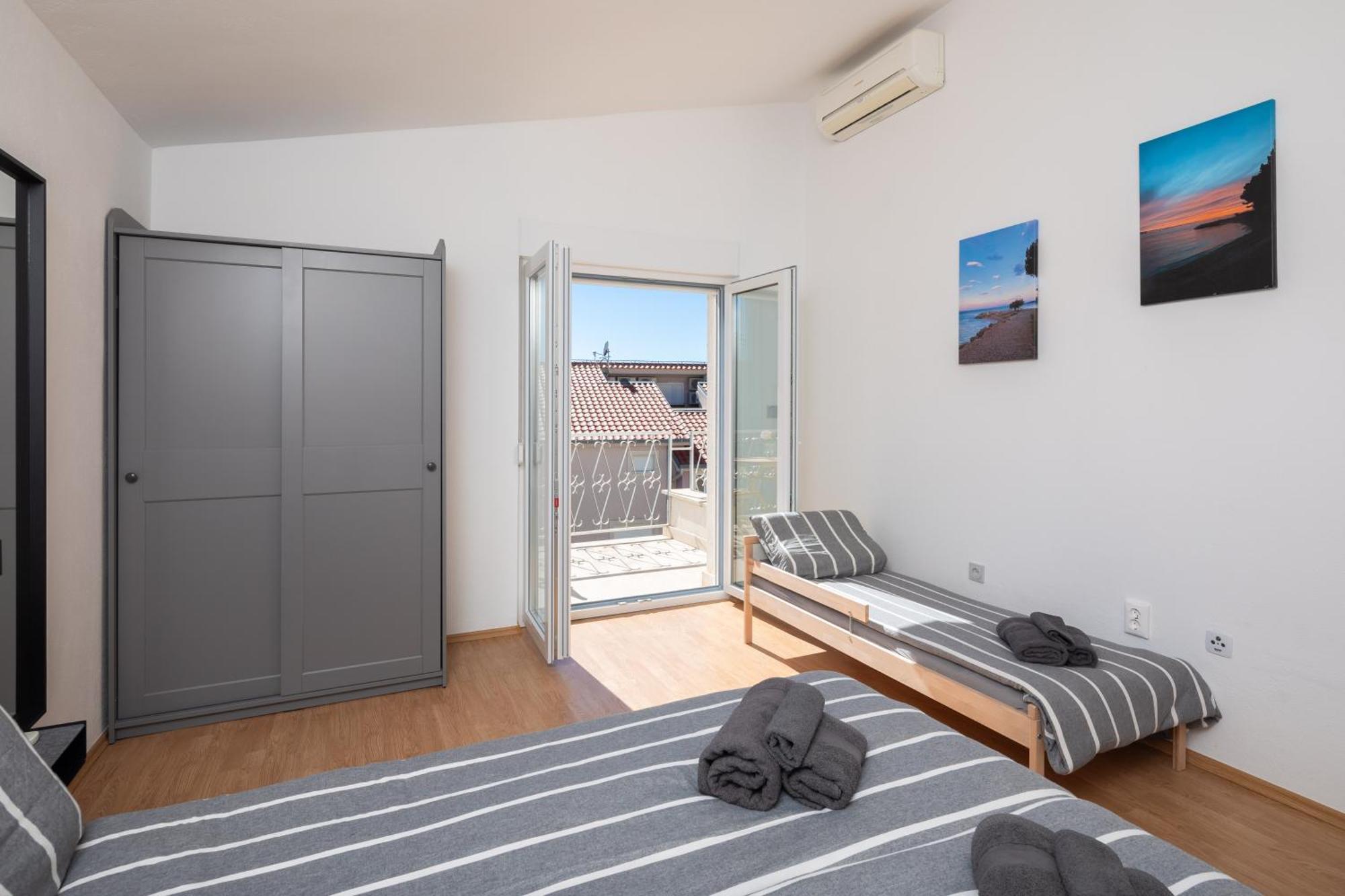 Sunshine Suites Omiš Kültér fotó