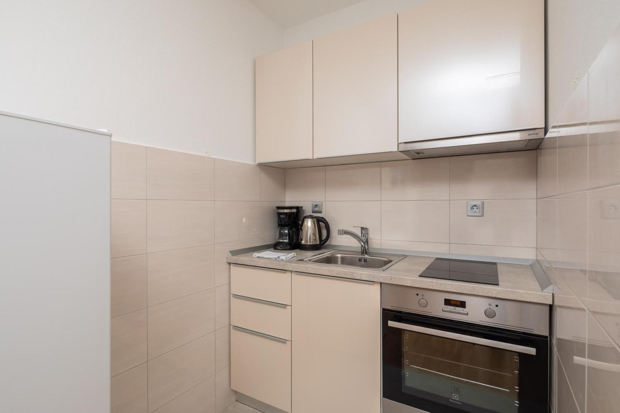 Sunshine Suites Omiš Kültér fotó