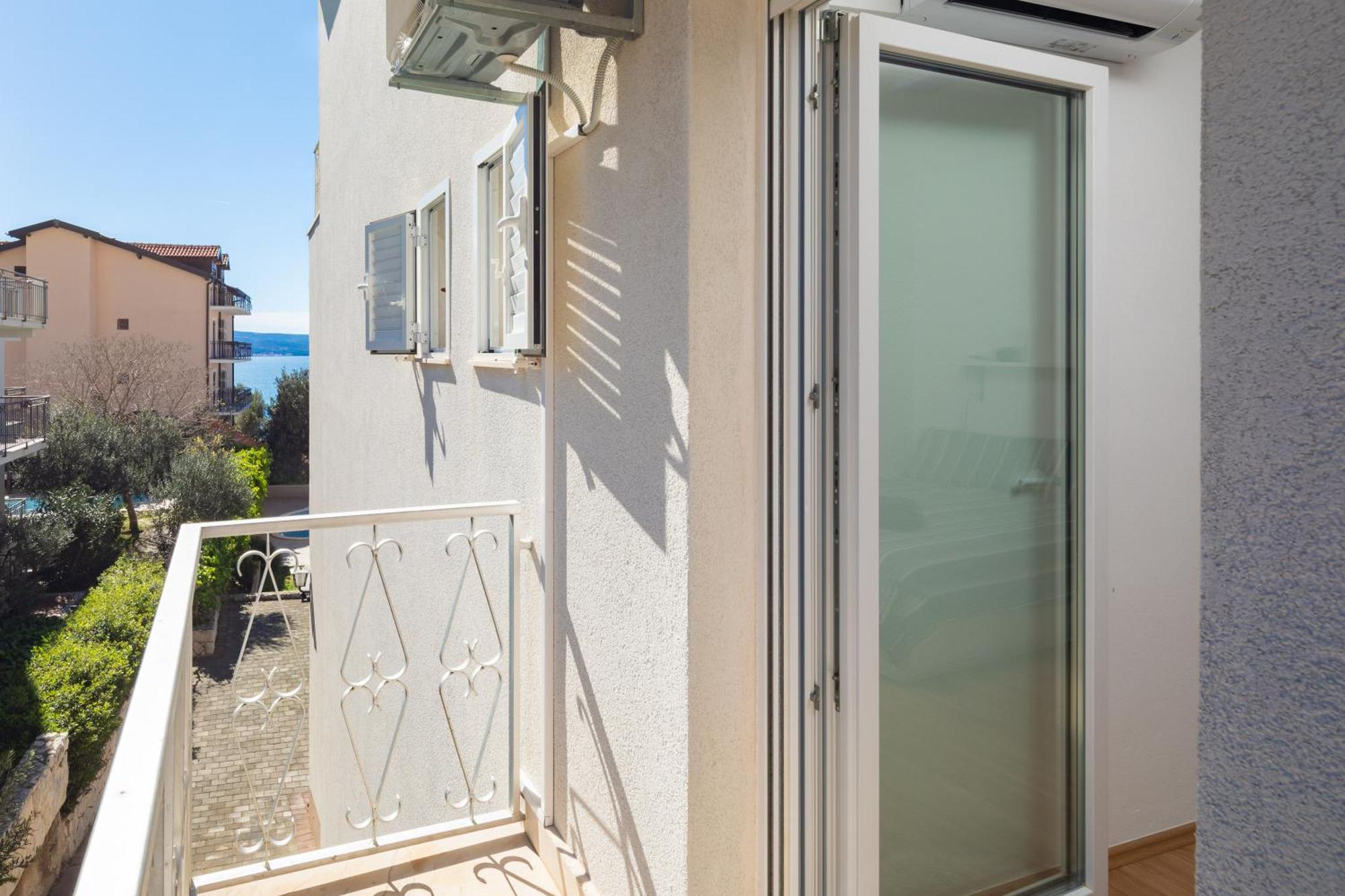 Sunshine Suites Omiš Kültér fotó