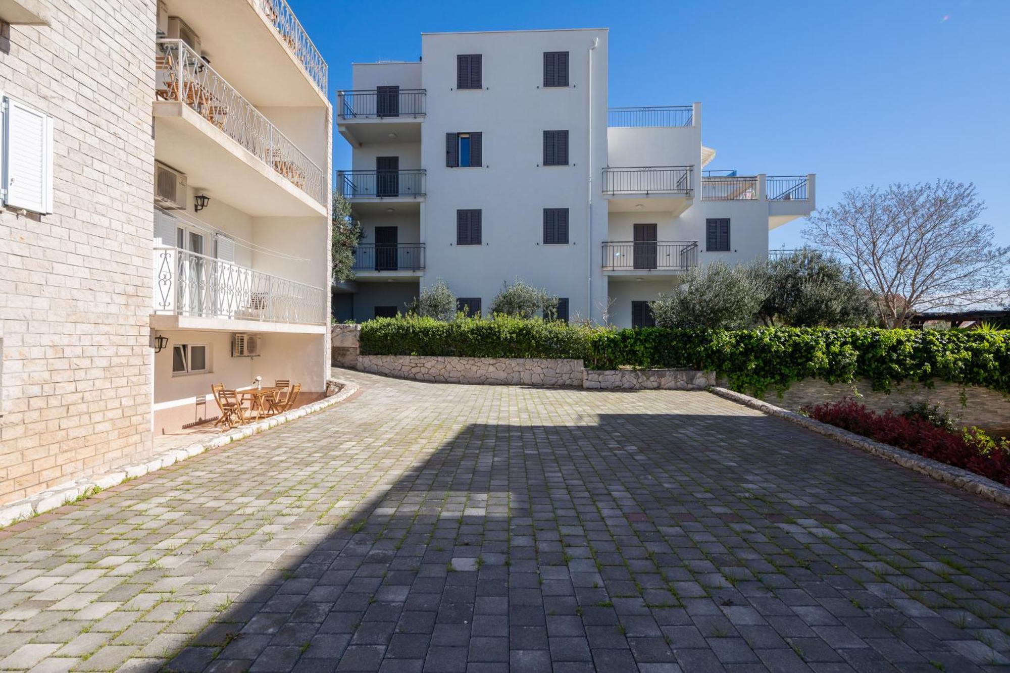 Sunshine Suites Omiš Kültér fotó